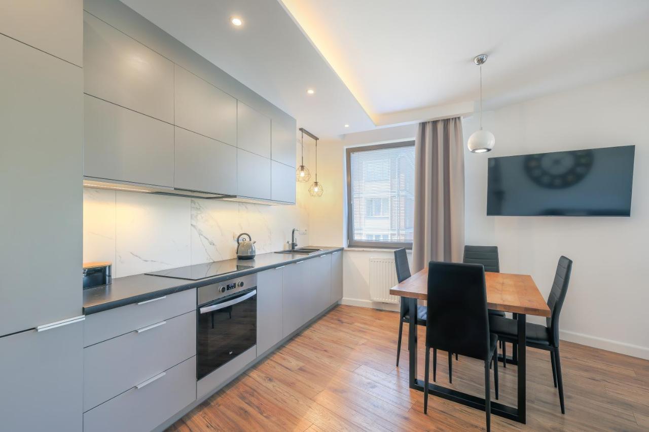 Apartmate- Heart Of Oldtown Apartment- Sauna & Security Гданьск Экстерьер фото